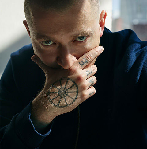 OXXXYMIRON